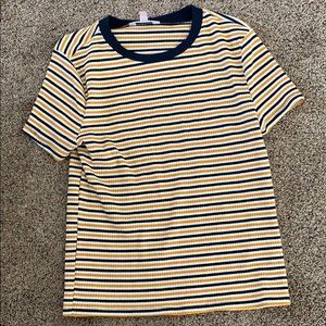 Cute and stylish tee.